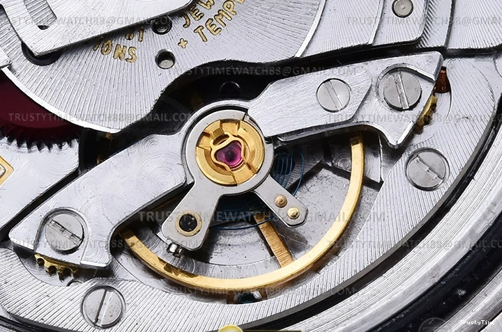 1224 Bright Submariner 116610LV 904L Dia SS SS Grn Noob VR 1083